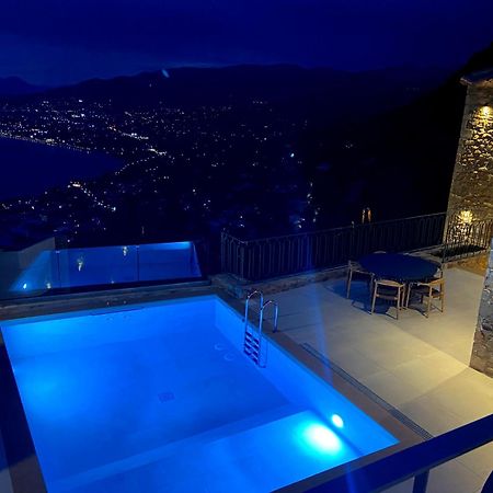 Orithyia Prime Living Villa Kalamata Exterior photo
