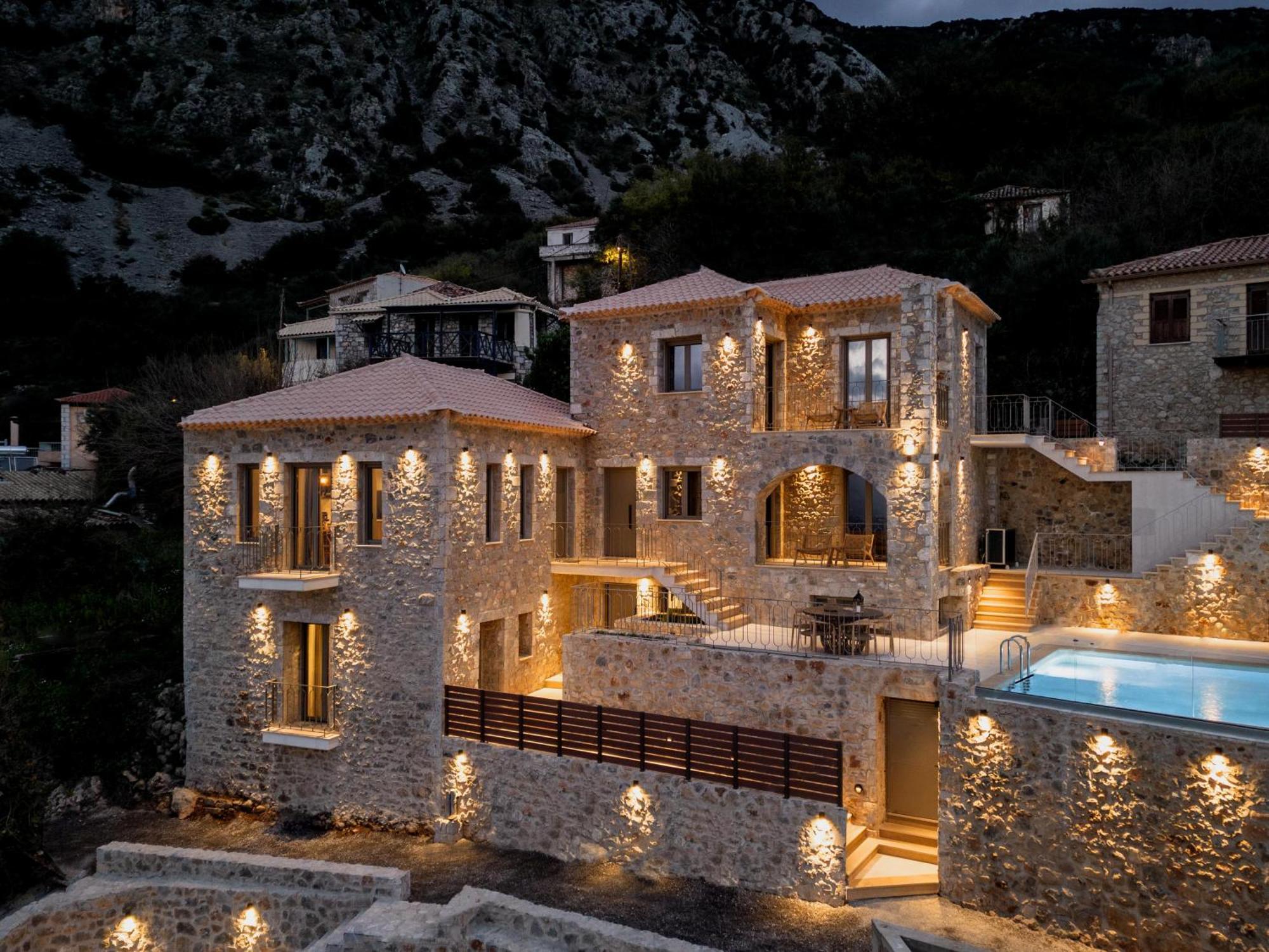 Orithyia Prime Living Villa Kalamata Exterior photo