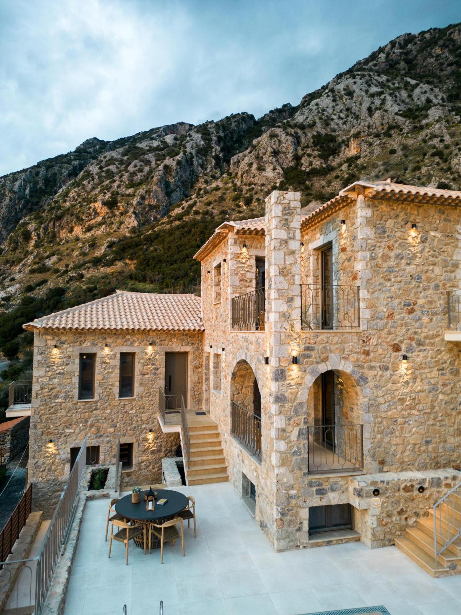 Orithyia Prime Living Villa Kalamata Exterior photo